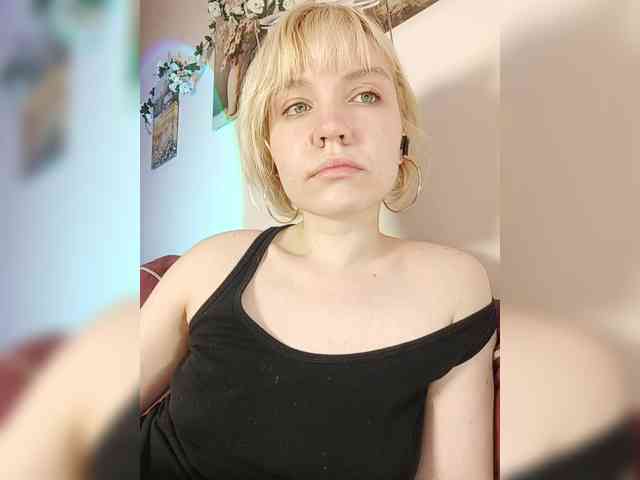 LadyAnny webcam