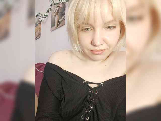 LadyAnny webcam