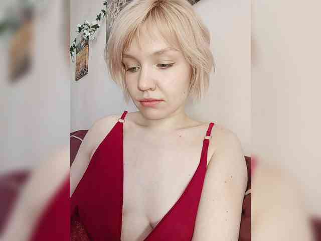 LadyAnny webcam