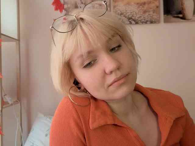 LadyAnny webcam