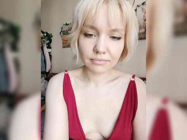 LadyAnny webcam