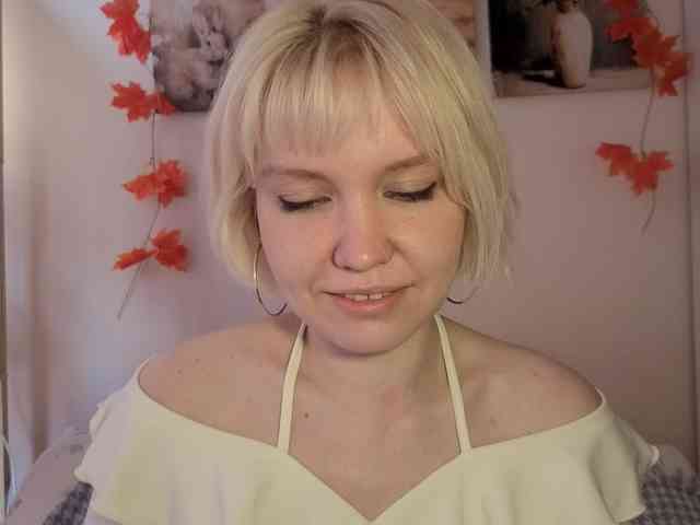 LadyAnny webcam