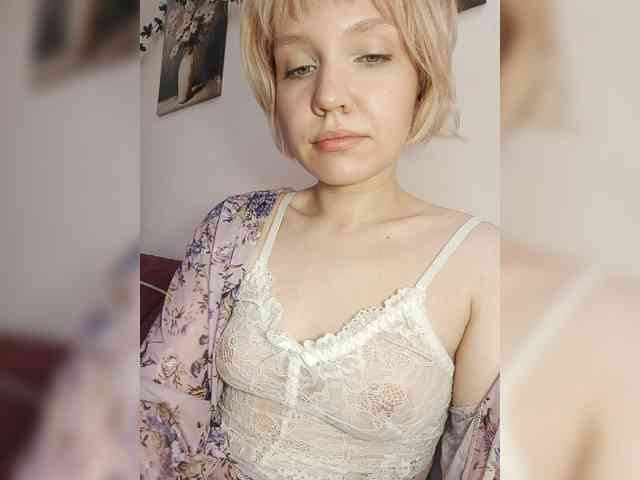 LadyAnny webcam