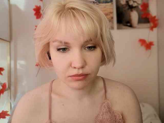 LadyAnny webcam