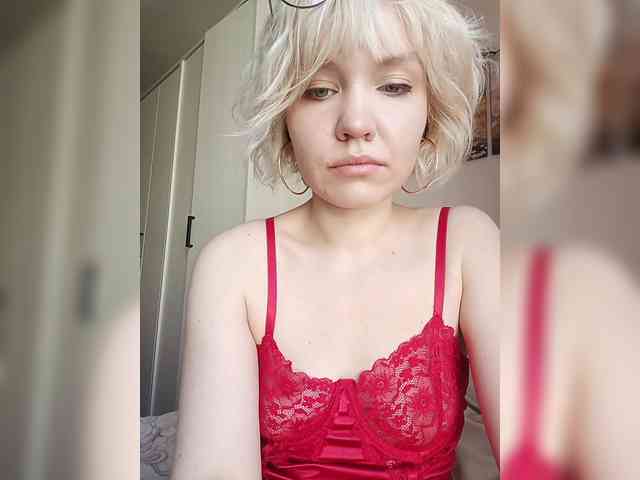 LadyAnny webcam