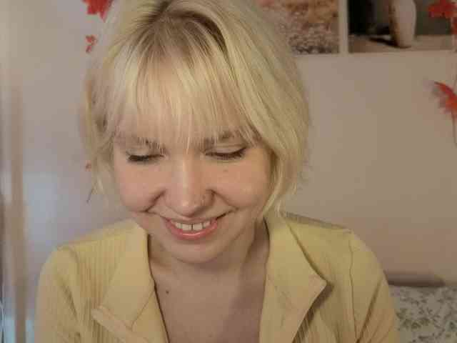 LadyAnny webcam