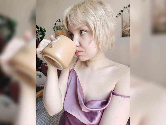 LadyAnny webcam