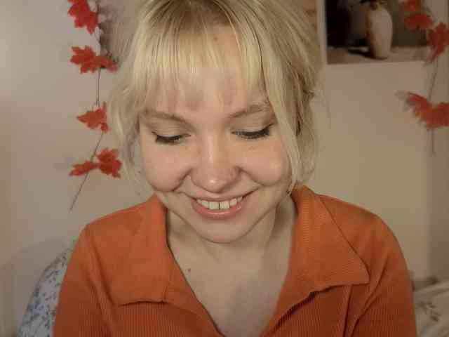 LadyAnny webcam