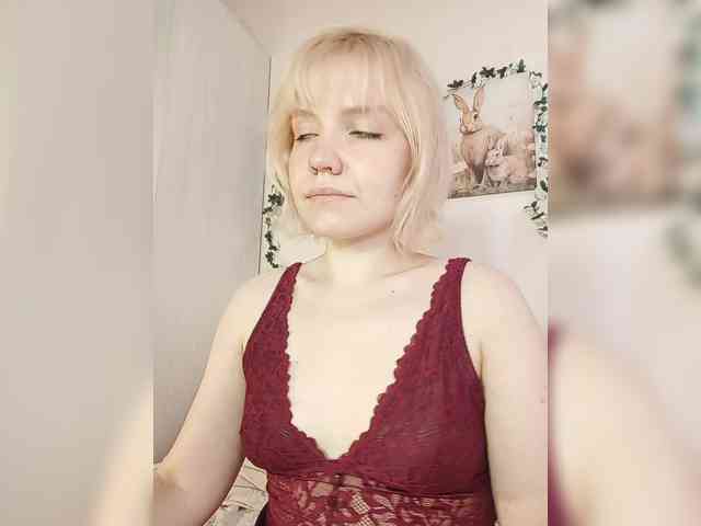 LadyAnny webcam