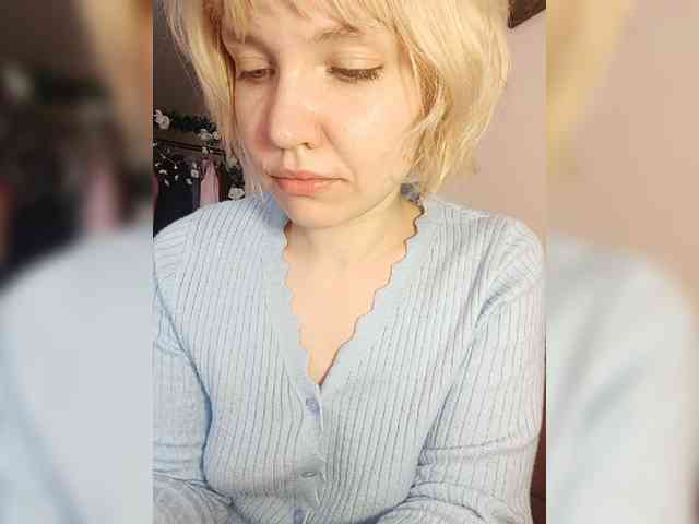 LadyAnny webcam