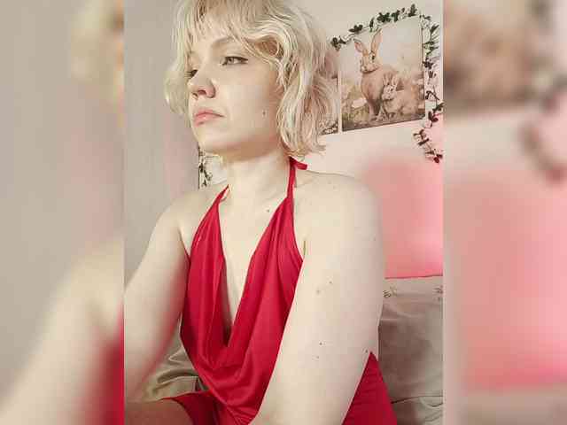 LadyAnny webcam