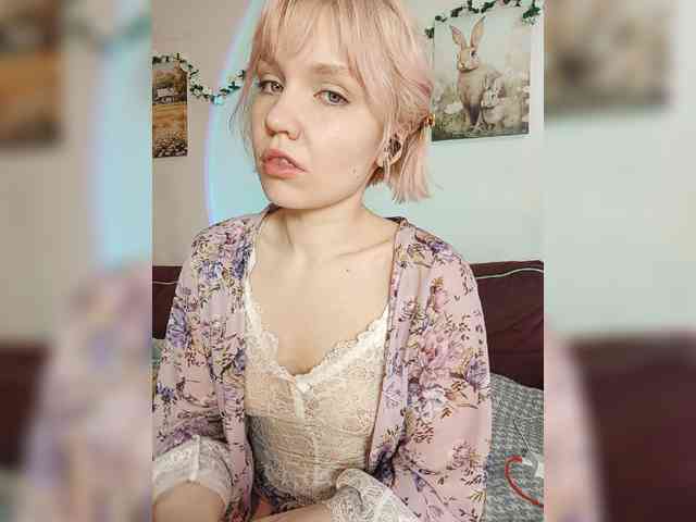 LadyAnny webcam