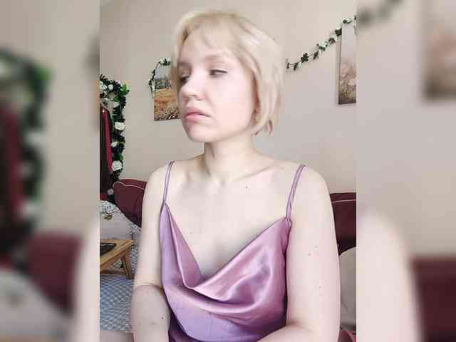 LadyAnny webcam