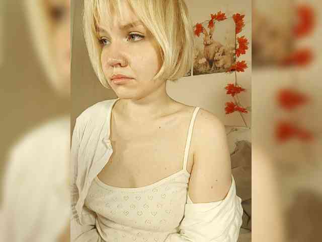 LadyAnny webcam