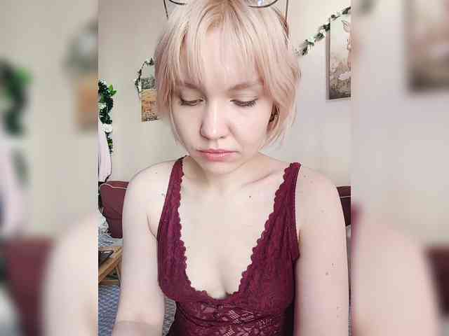 LadyAnny webcam