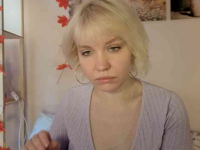 LadyAnny webcam