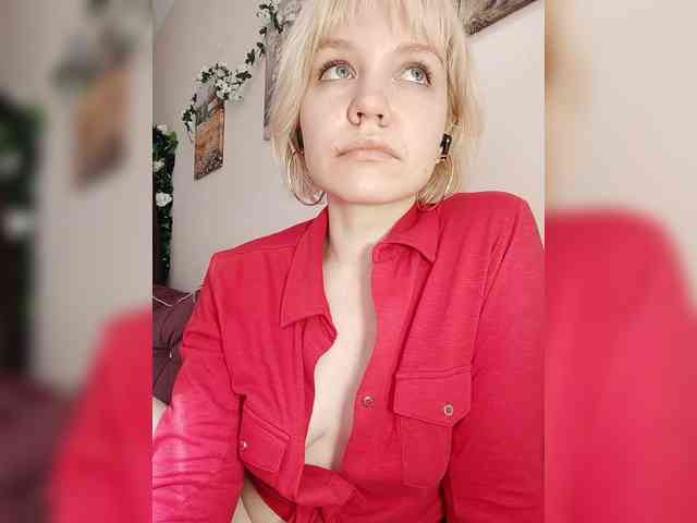 LadyAnny webcam