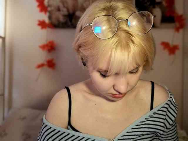 LadyAnny webcam