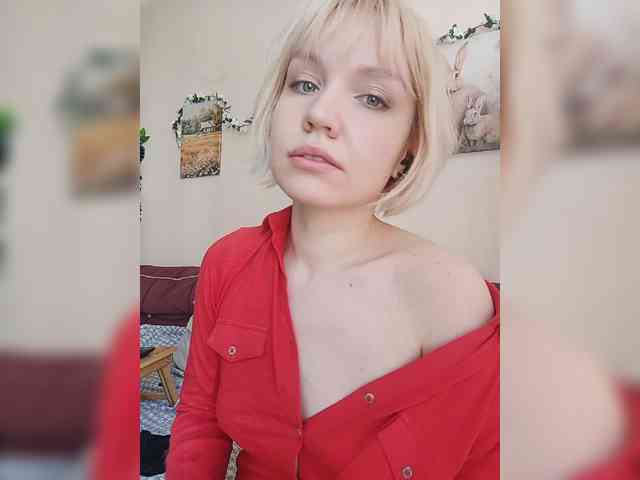 LadyAnny webcam