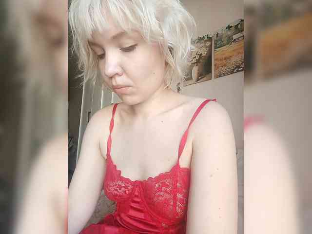 LadyAnny webcam