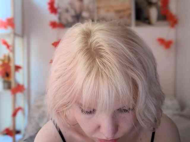 LadyAnny webcam