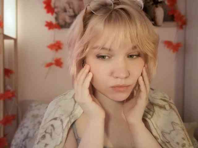 LadyAnny webcam