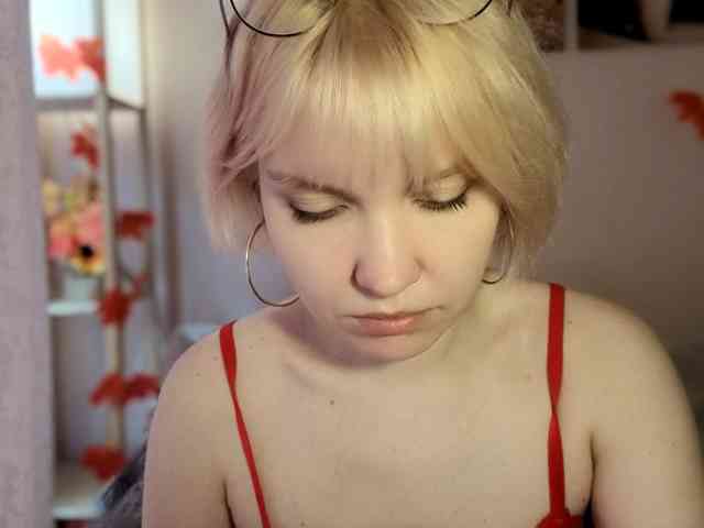 LadyAnny webcam