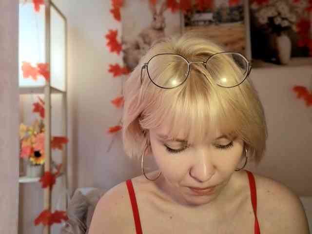 LadyAnny webcam