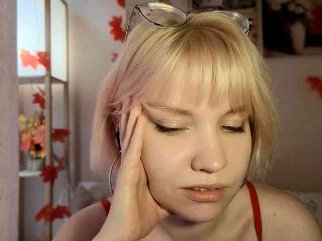 LadyAnny webcam