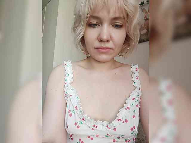 LadyAnny webcam