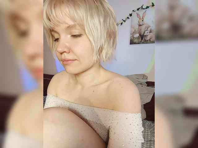 LadyAnny webcam