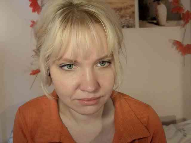 LadyAnny webcam