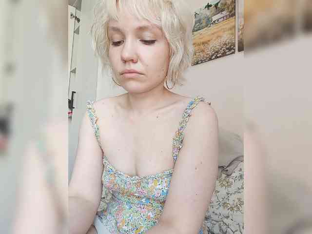 LadyAnny webcam