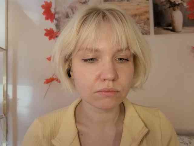 LadyAnny webcam