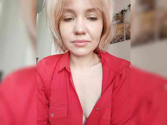 Tikoffka Live Webcam on BongaCams