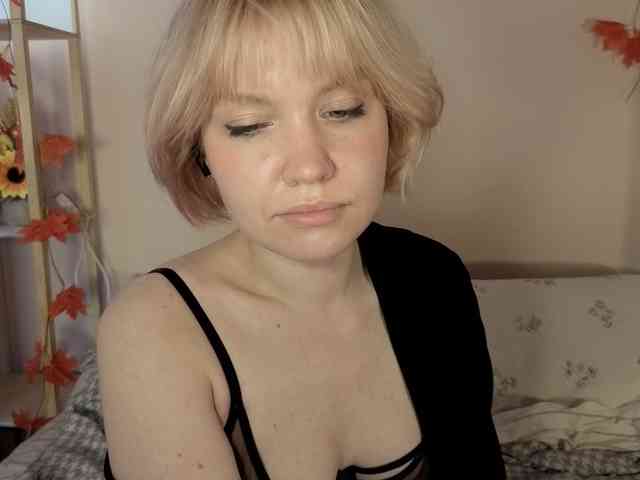 LadyAnny webcam