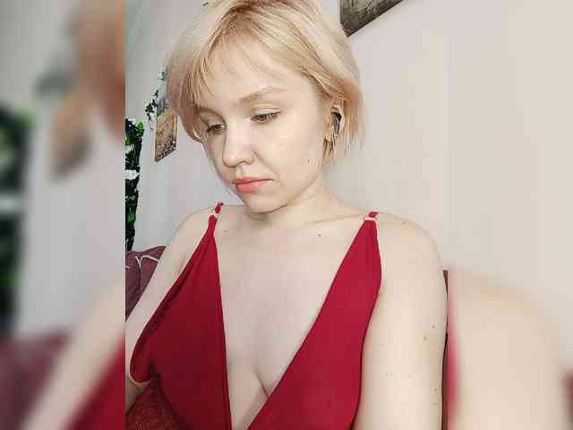 LadyAnny webcam