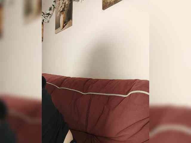 LadyAnny webcam