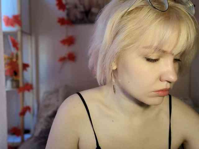 LadyAnny webcam