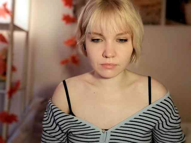 LadyAnny webcam
