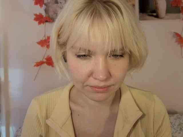 LadyAnny webcam