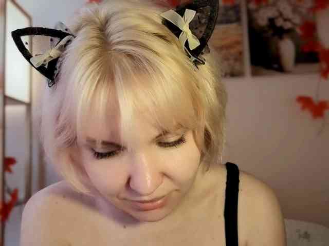LadyAnny webcam