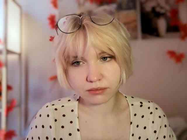 LadyAnny webcam
