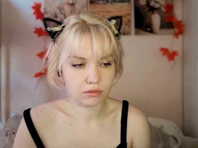 LadyAnny webcam