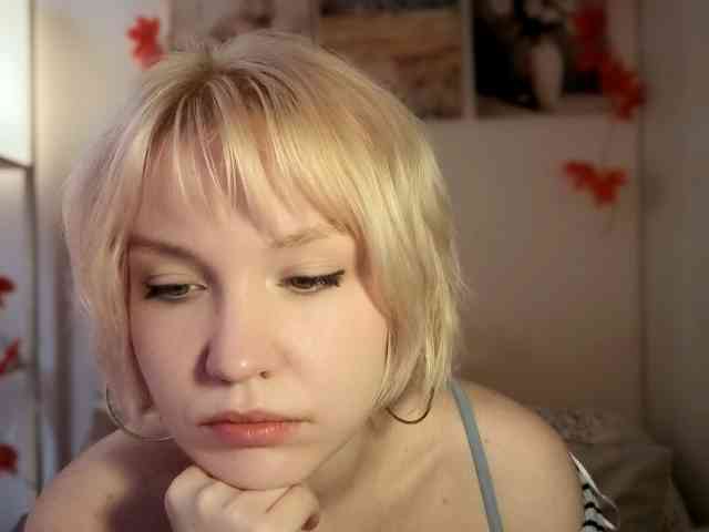LadyAnny webcam