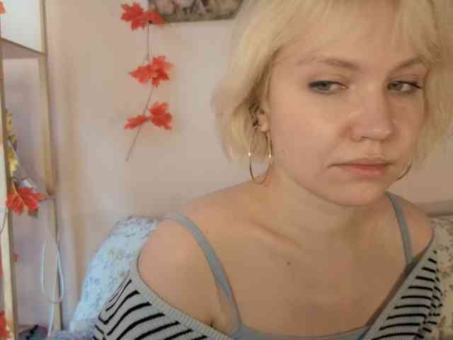 LadyAnny webcam