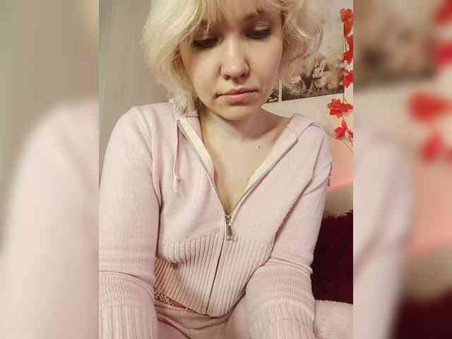 LadyAnny webcam