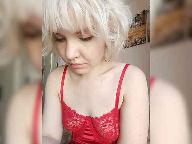 LadyAnny webcam