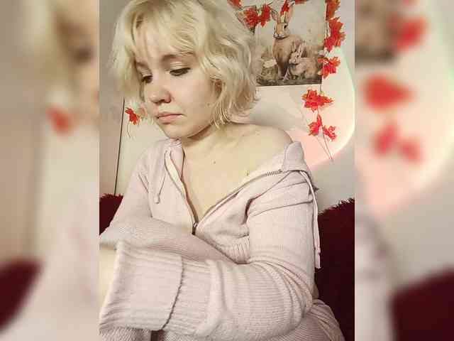 LadyAnny webcam