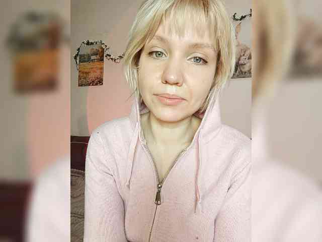 LadyAnny webcam
